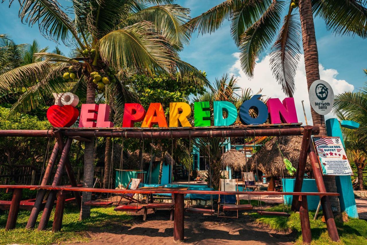 The Driftwood Surfer Beachfront Hostel / Restaurant / Bar, El Paredon Эль-Паредон-Буэна-Виста Экстерьер фото